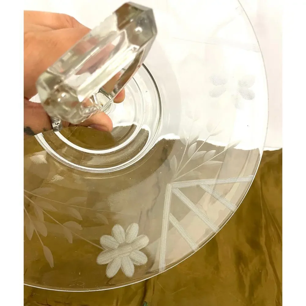 VTG Etched Clear Crystal Center Handle Tray Plate with Etched Flowers‎ 10.5